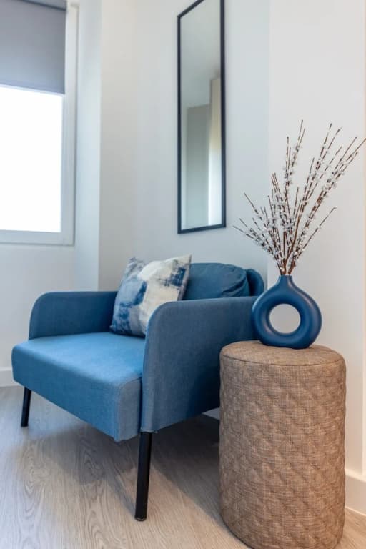 Diff-Rent Living - photo 10
