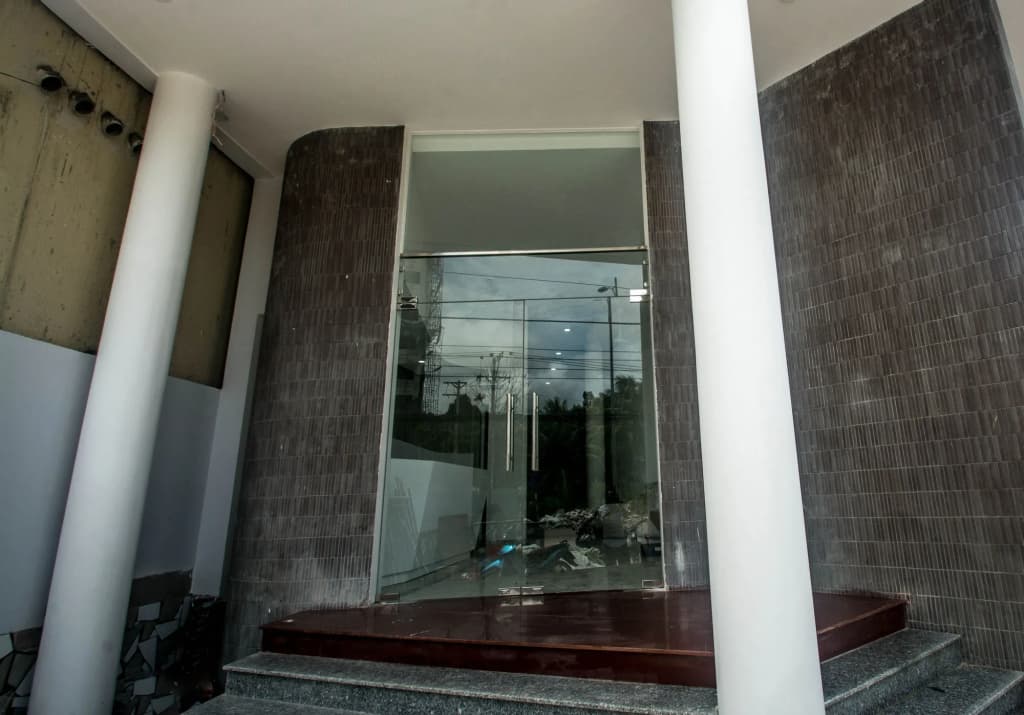 Sailing Hotel - photo 2