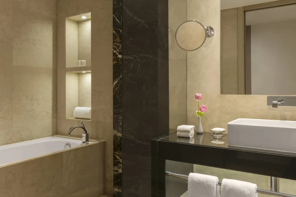 Le Royal Meridien Abu Dhabi - photo 9