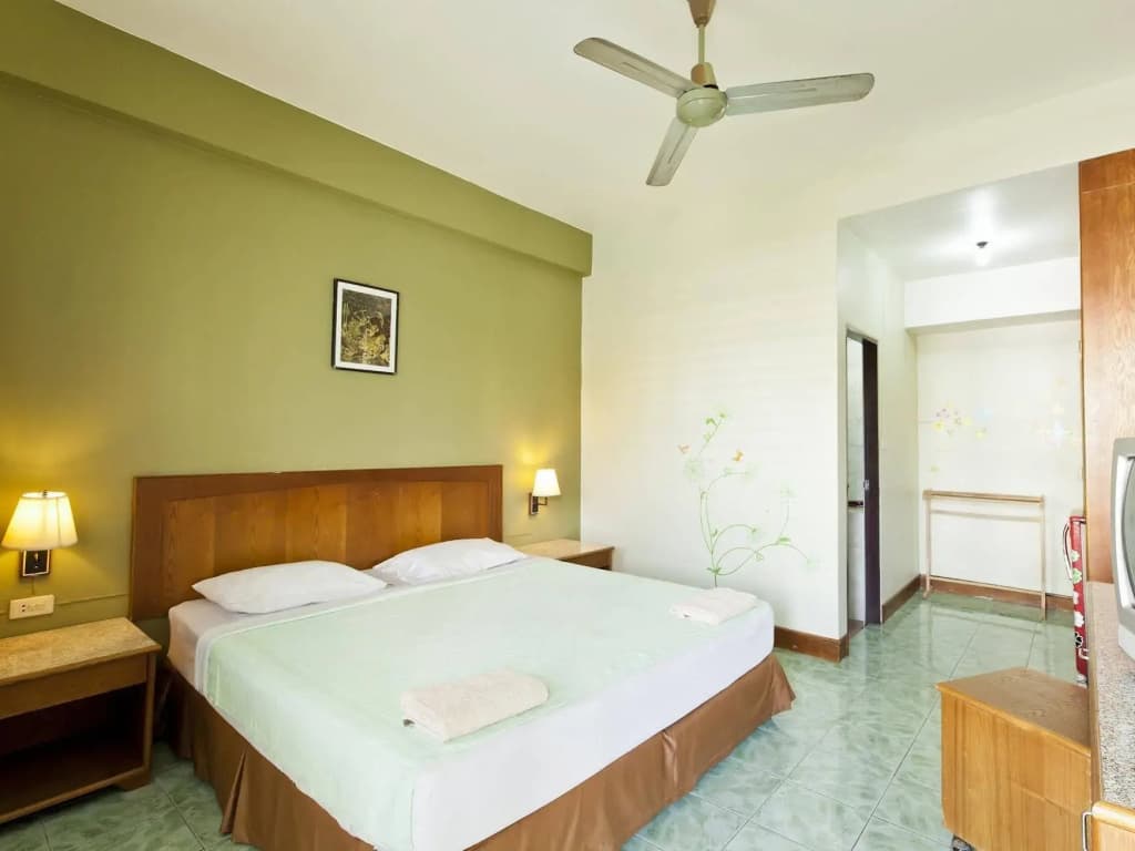 Baan Nitra Guesthouse - photo 3