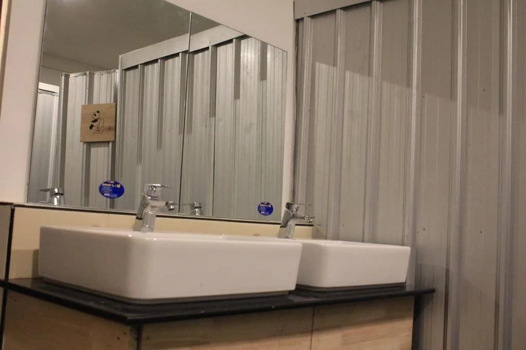 Mad Panda Hostel - photo 7