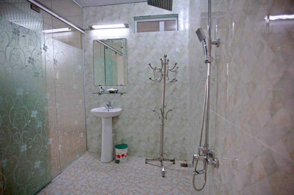 Avi Airport Hotel - photo 8