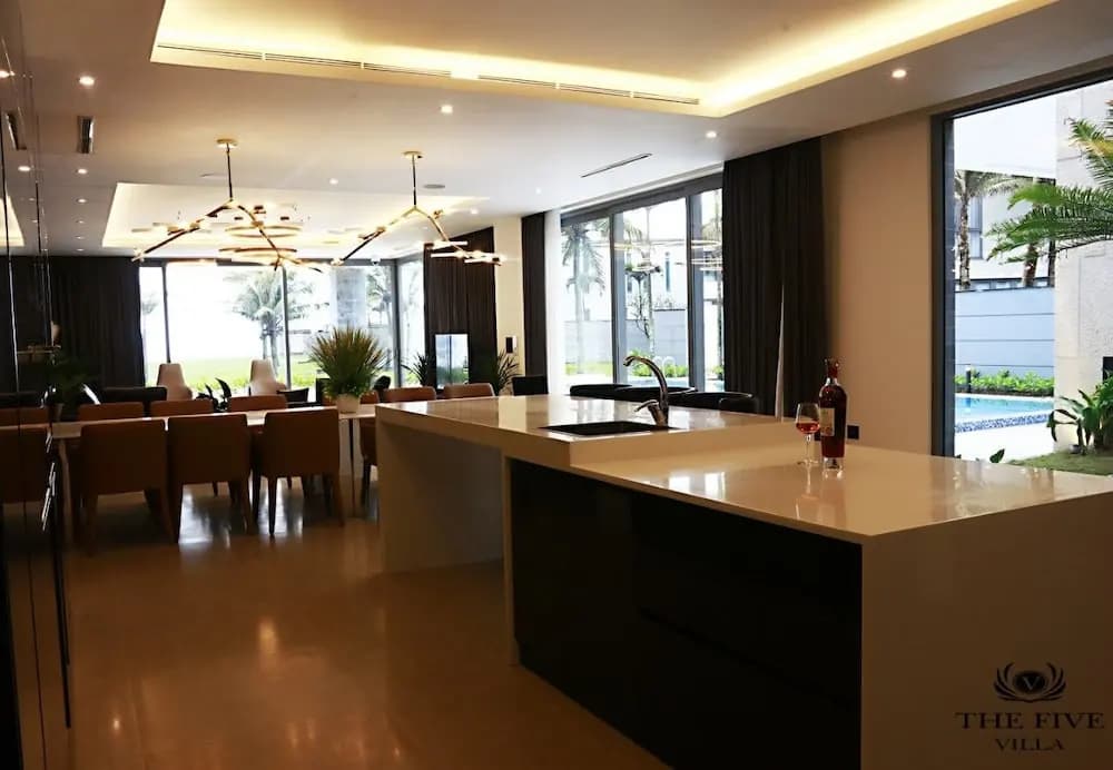 Luxury Yacht Villa - photo 45