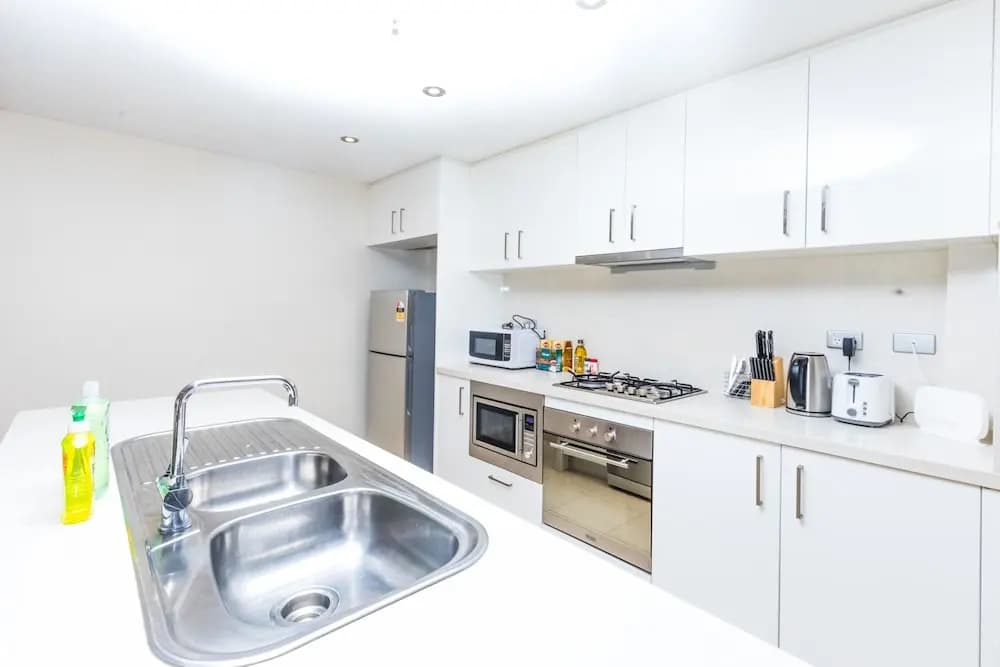 Perfectly Located Apartment - photo 11