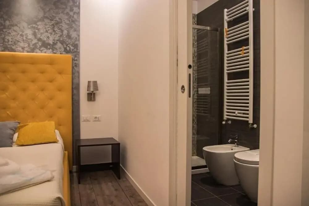 Double A Guest House - photo 7