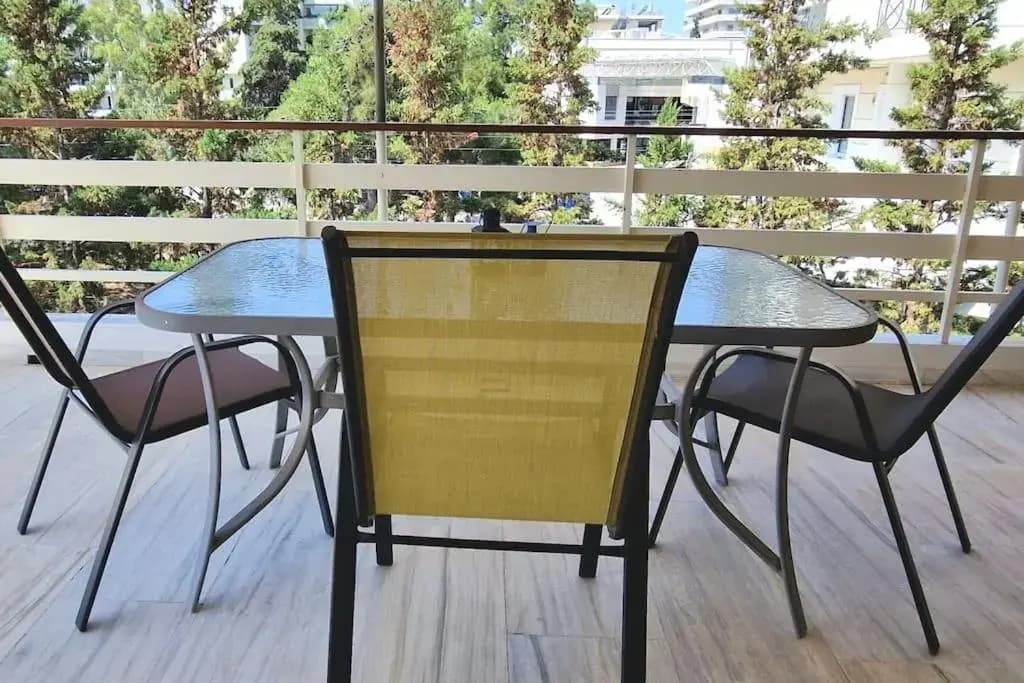 Renovated Private Studio - Metro Holargos 5' Walk - photo 10