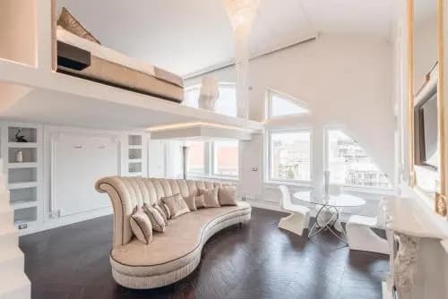 Enzo Capo Suites Down Town - photo 4