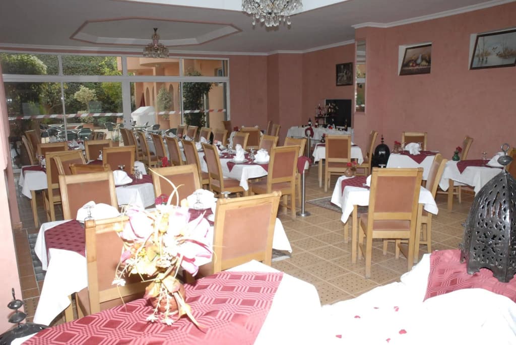 Hotel Akabar - photo 21