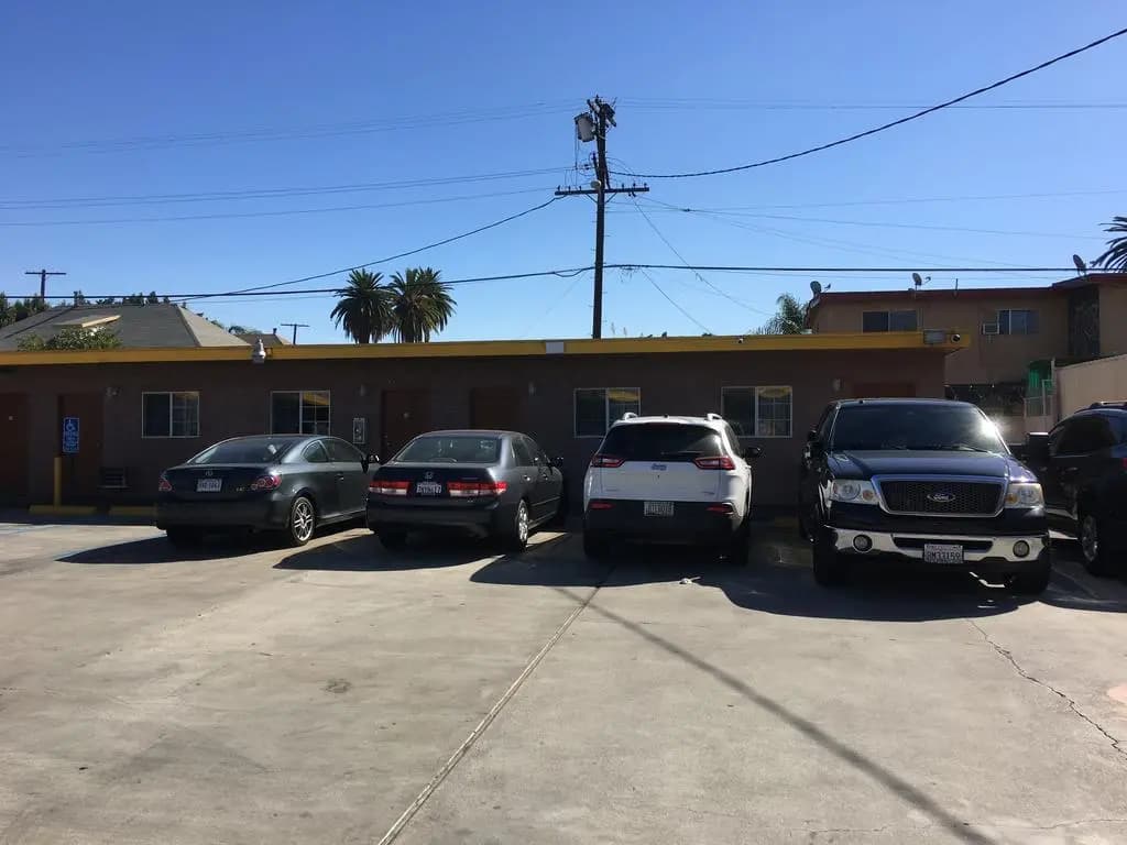 SandPiper Motel - photo 6