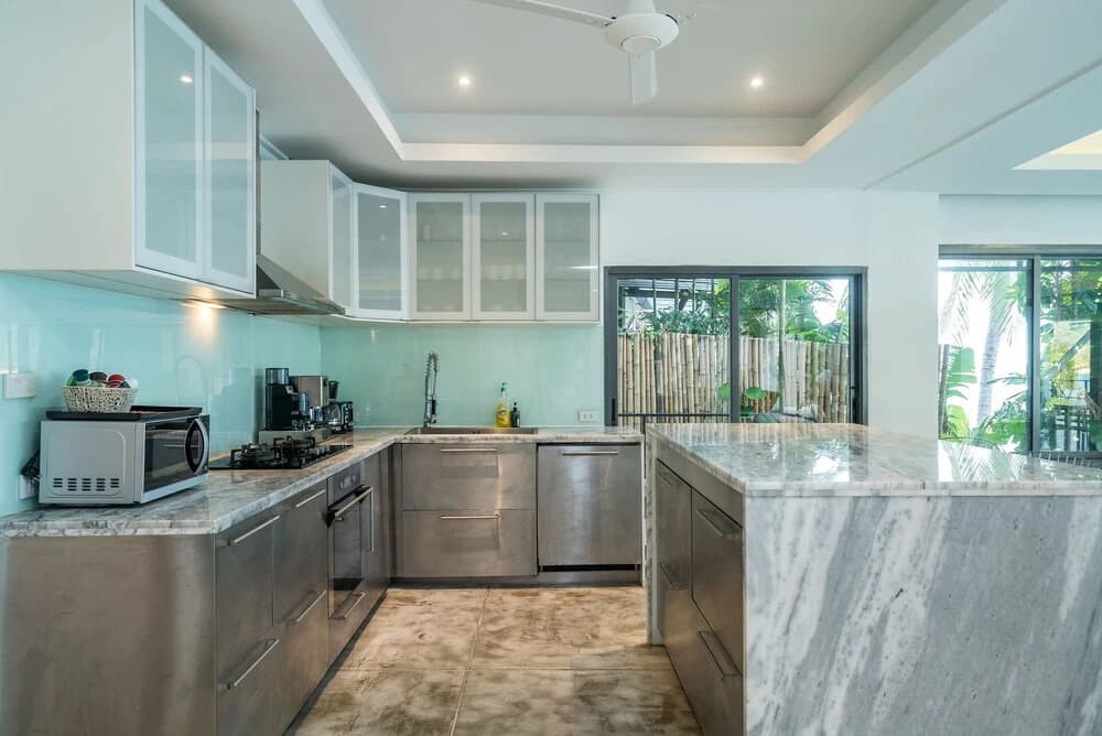 Farrah Oceanfront Villa - photo 28
