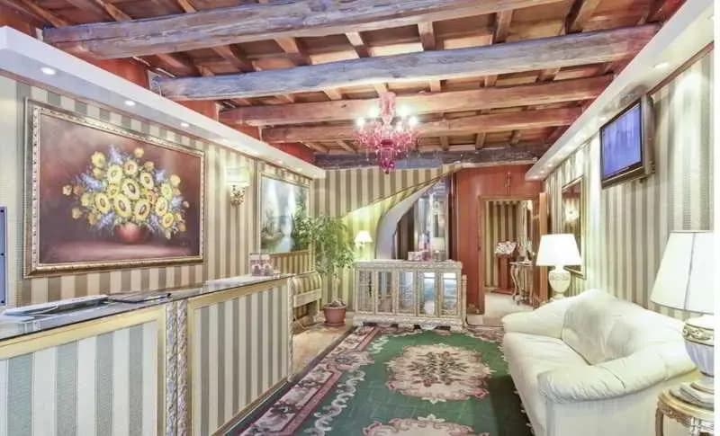 Relais Group Palace - photo 29
