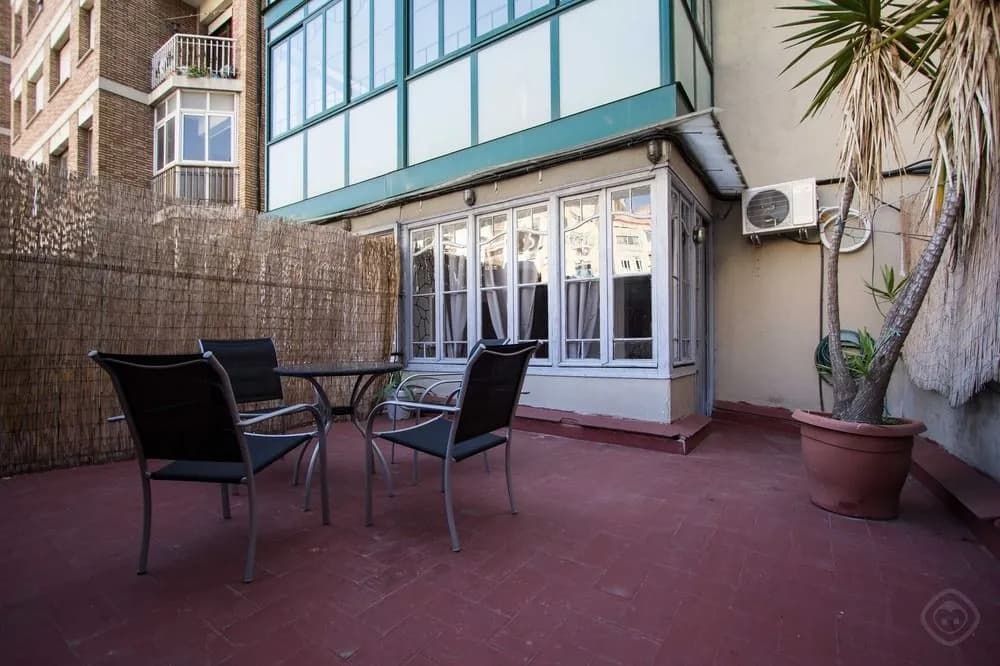 Eixample Apartments Sant Antoni Area - photo 18