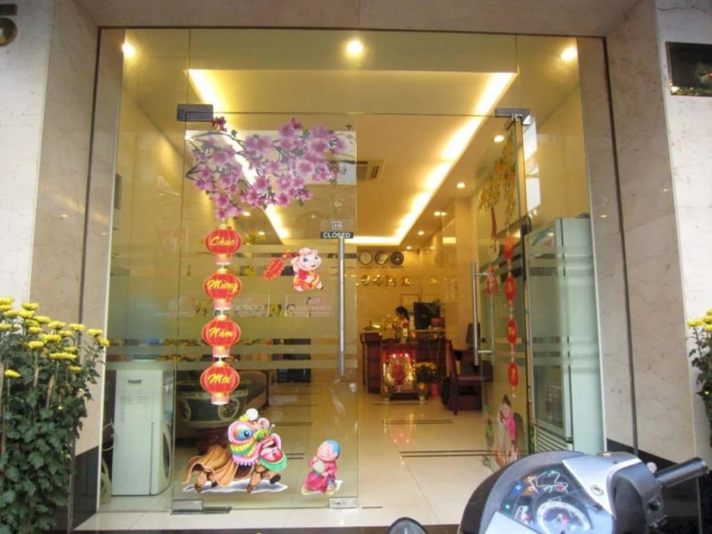 Hoang Luxury Hotel Dist 1 Ho Chi Minh - photo 13