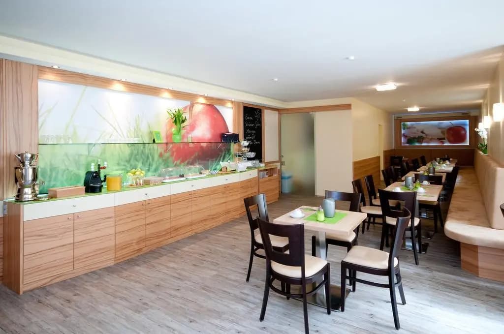 Hotel Bauer Rauchenwarth - photo 12