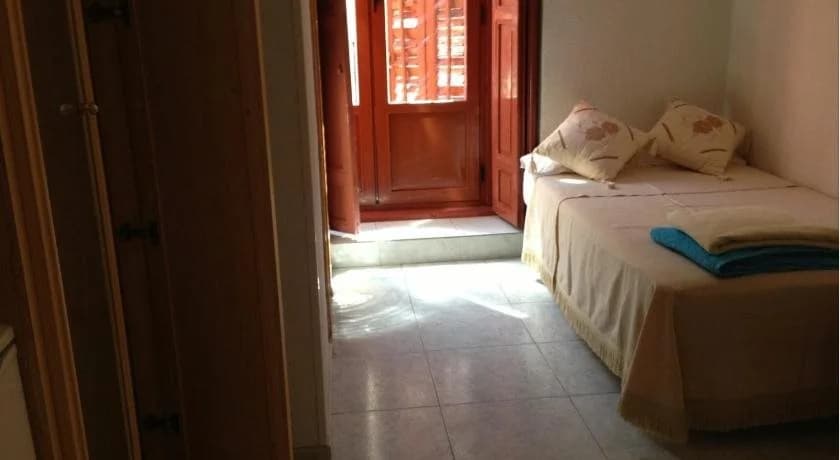Hostal Florinda - photo 5