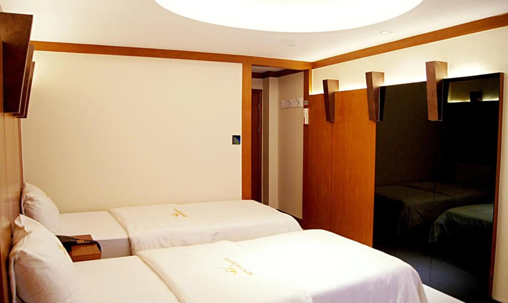 Princess Hotel - photo 4