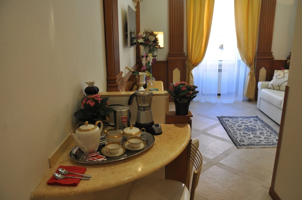 Rome Imperial Crown - photo 6