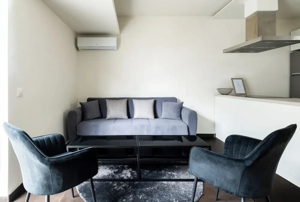 Elysee apartment 9A - photo 4
