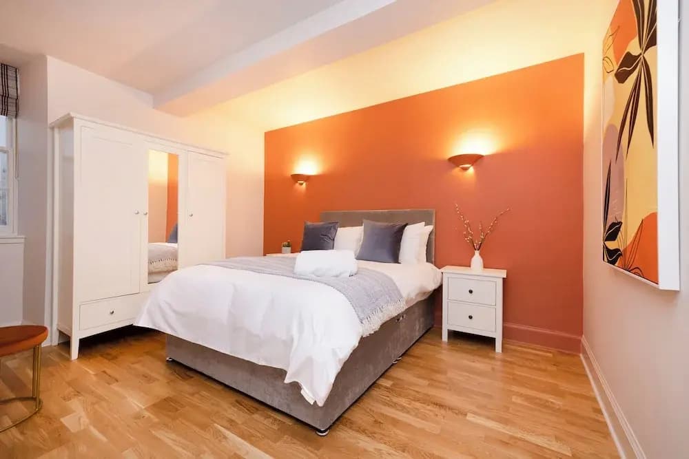 JOIVY Modern 1-bed flat in New Town - photo 1