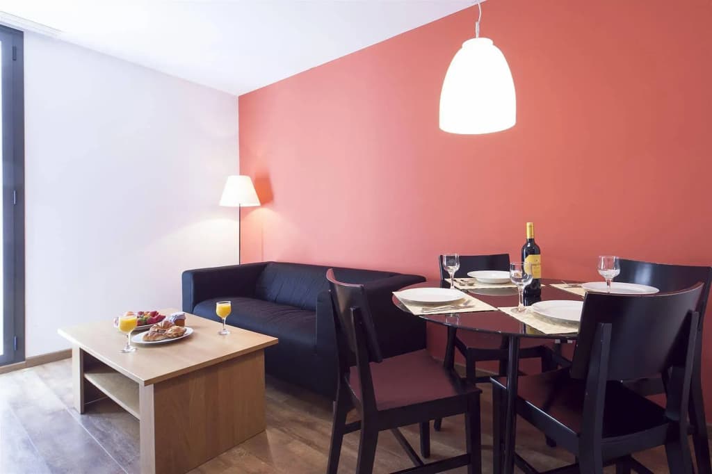 Inside Barcelona Apartments Sants - photo 11