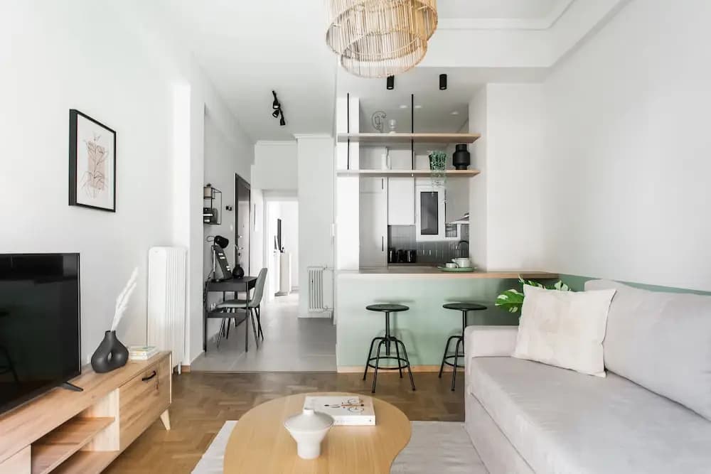 Dazzling 1BR Apartment in Koukaki - photo 10