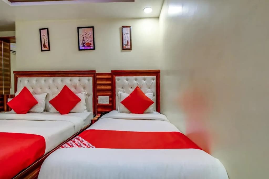 Hotel Sarthak Palace - photo 22