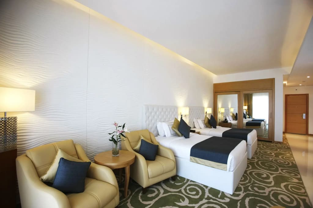 Oceanic Khorfakkan Resort And Spa - photo 24