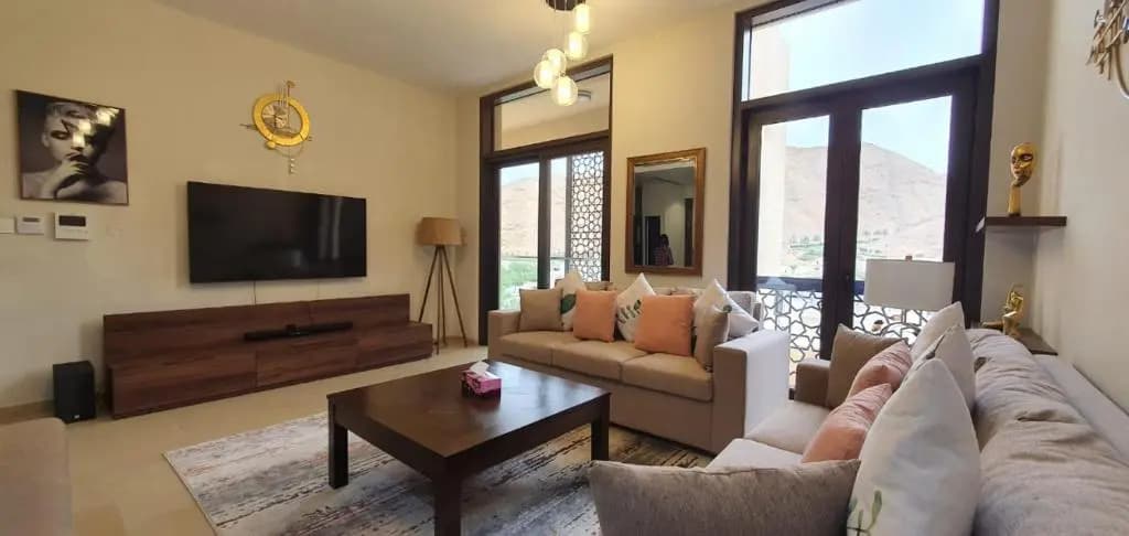 ONE Elegant Apartment in Muscat Bay 02 - photo 2