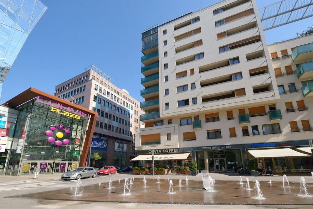 Corvina Apartments - photo 1