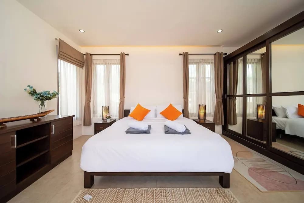 Spacious Private 4 BR Villa With a Working Office - photo 26