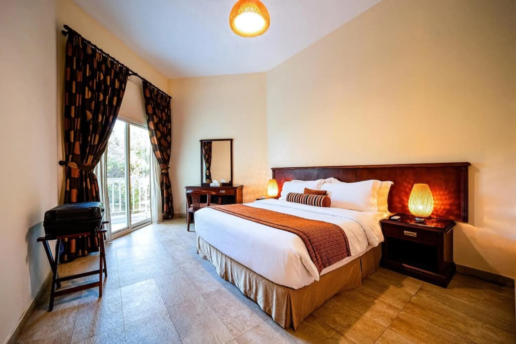 Umm Al Quwain Beach Hotel - photo 2