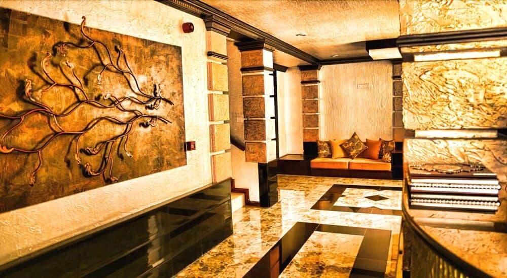 Ceylon City Hotel - photo 10