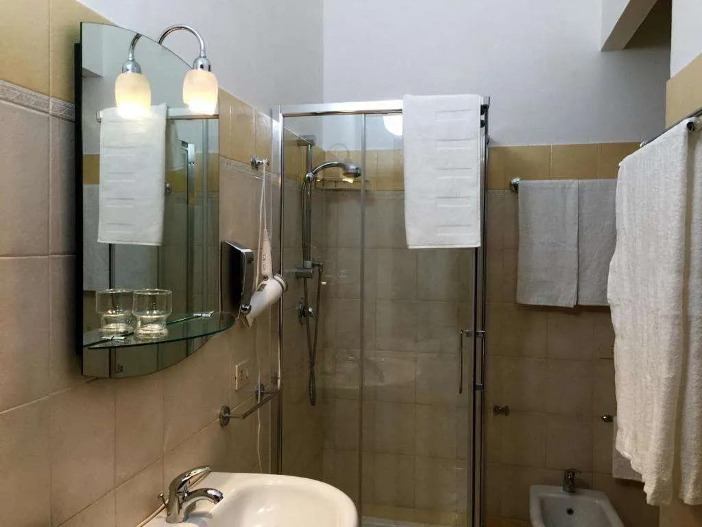 1A Grace House - photo 6