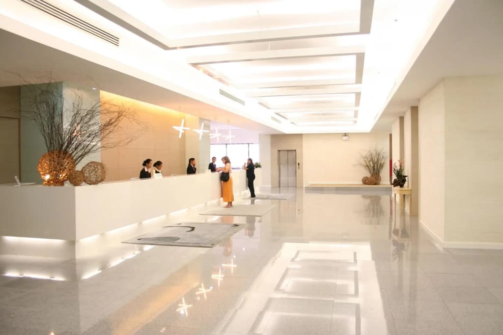 Baiyoke Suite Hotel - photo 38