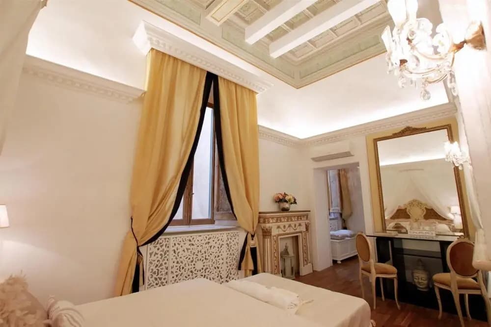 Savelli Imperial in Rome - photo 24