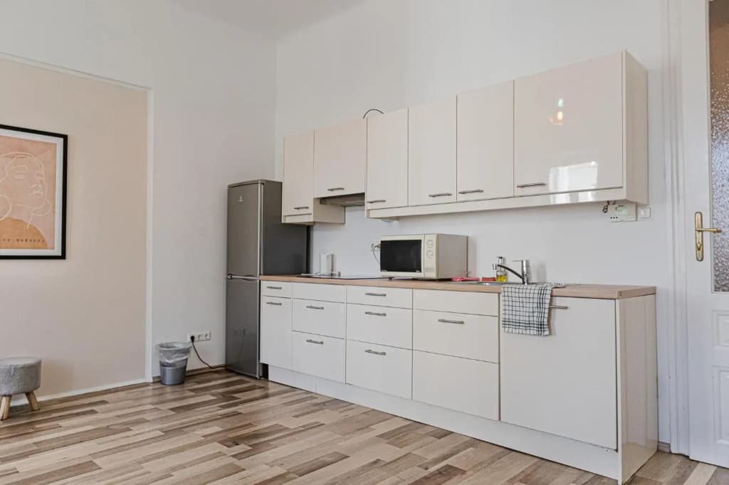 Modern Apartment - Bookable in Lockdown - photo 11