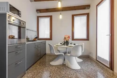 Ca' Della Frutta Venetian Apartment - photo 11