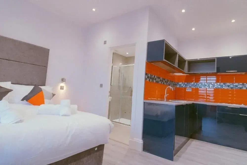 Mayfield Suites - photo 9