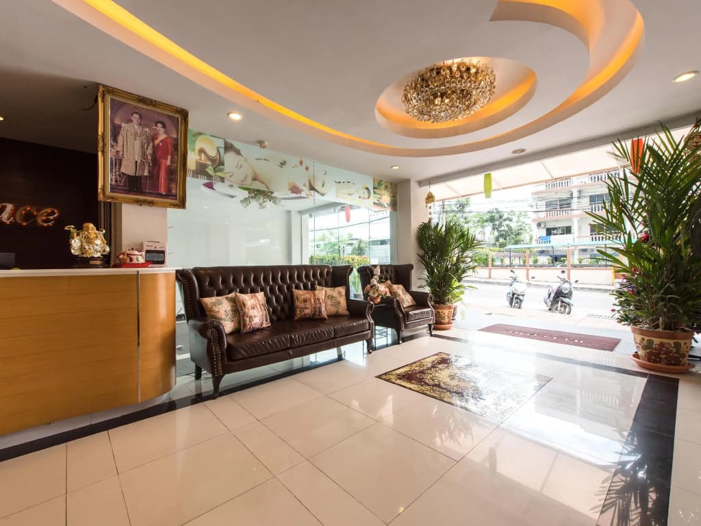 Aya Place - photo 2