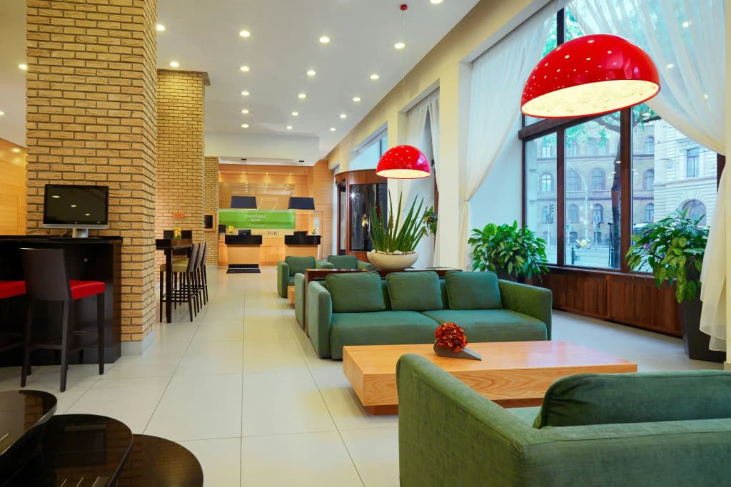 Courtyard by Marriott Budapest City Center - photo 2