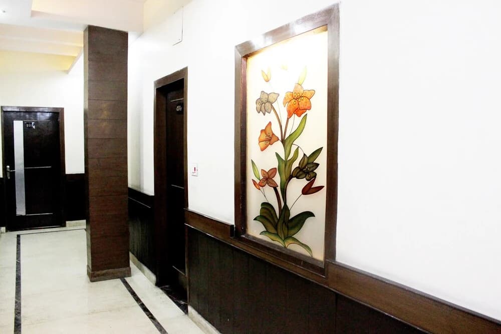 OYO 528 Hotel Neptune Residency - photo 14
