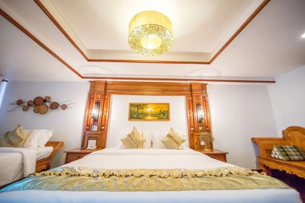 The Night Hotel - photo 35