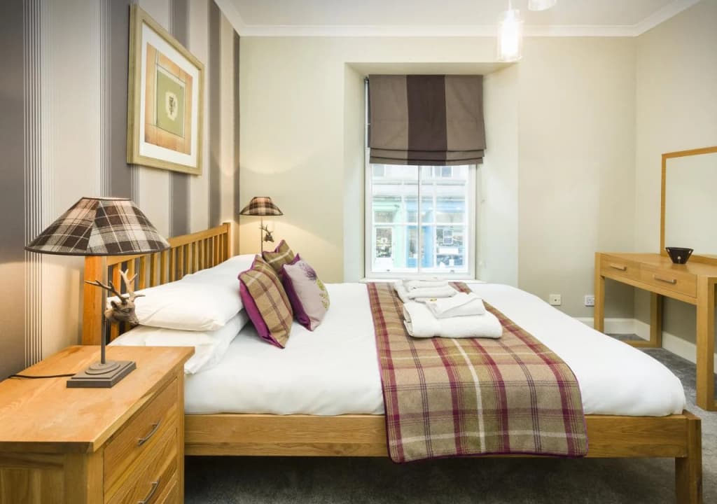 Nicolson Apartments - photo 11