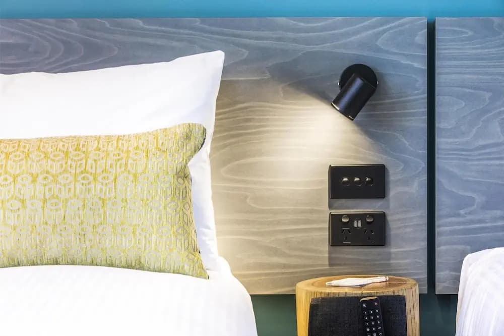 Royal Hotel by Nightcap Social - photo 38