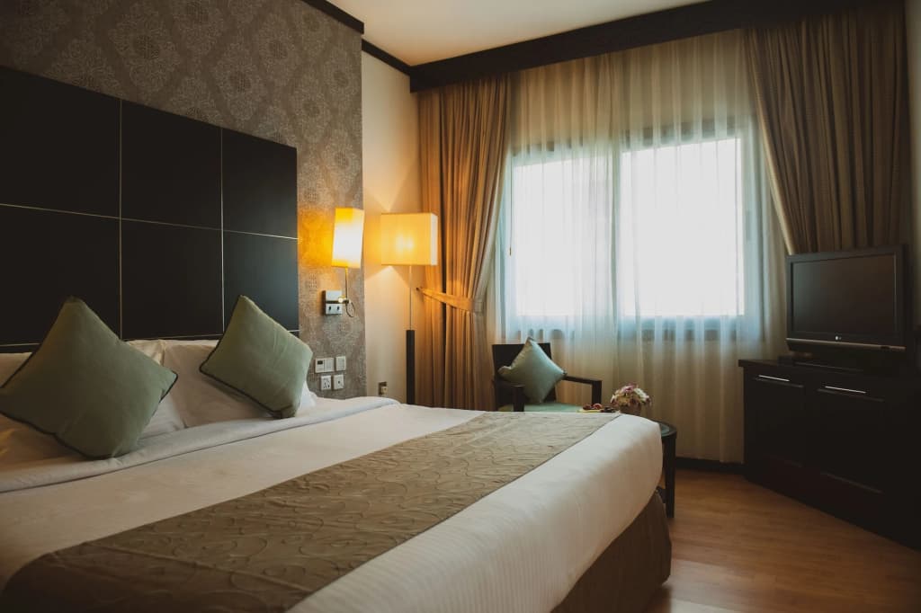 Grandeur Hotel - photo 12