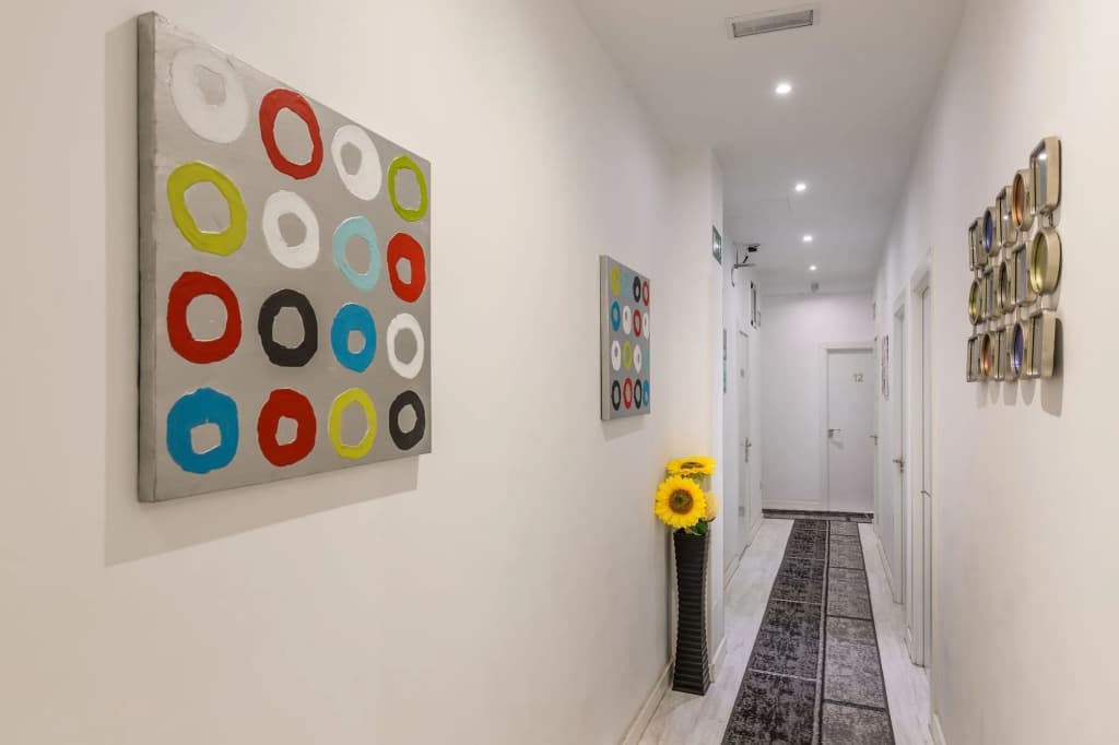 Hostal Met Madrid - photo 10