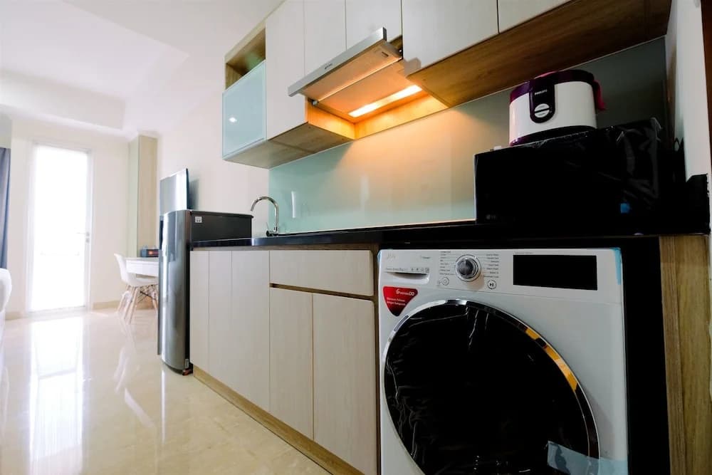 Cozy Studio Menteng Park Apartment - photo 17