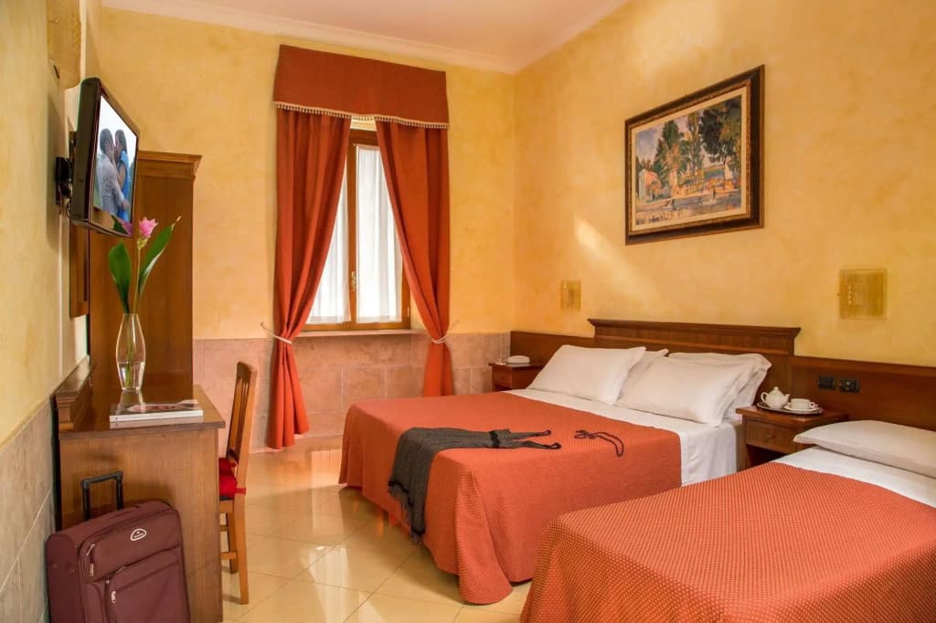 Hotel Luciani - photo 6