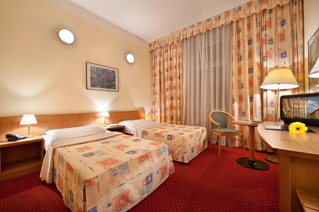 Hotel Aron - photo 4