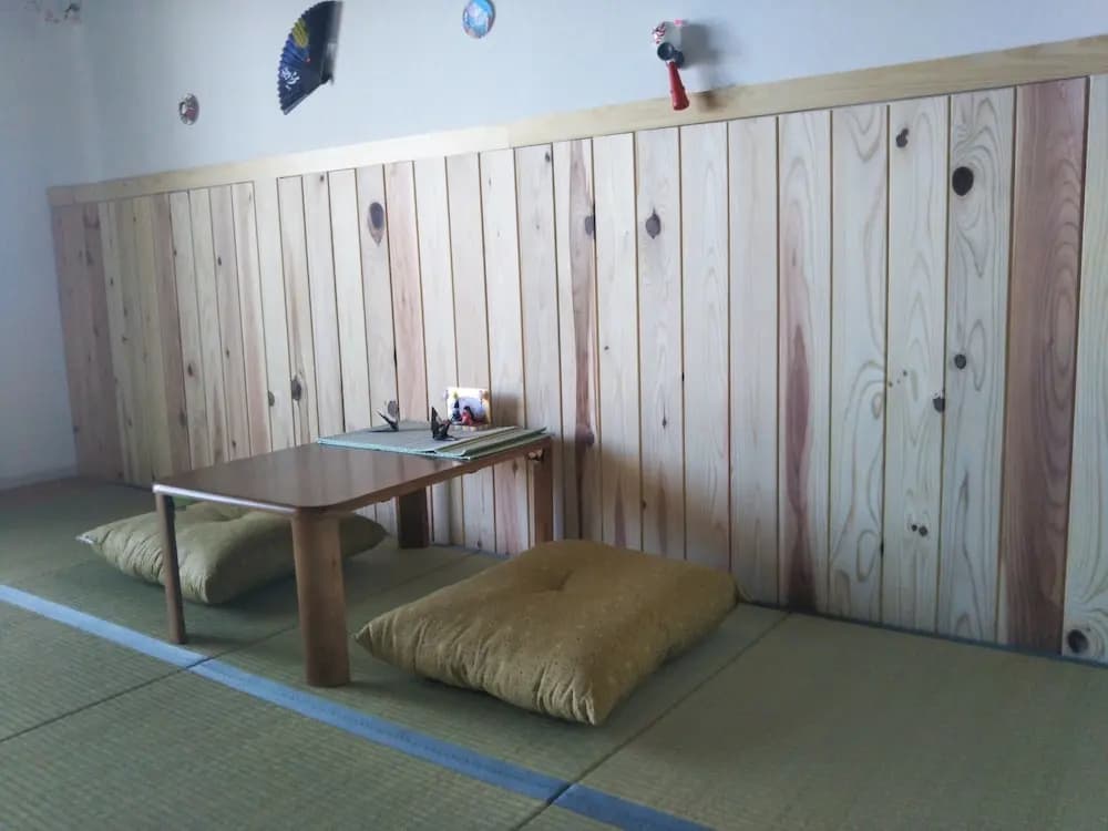 Awaji Apartments - photo 5